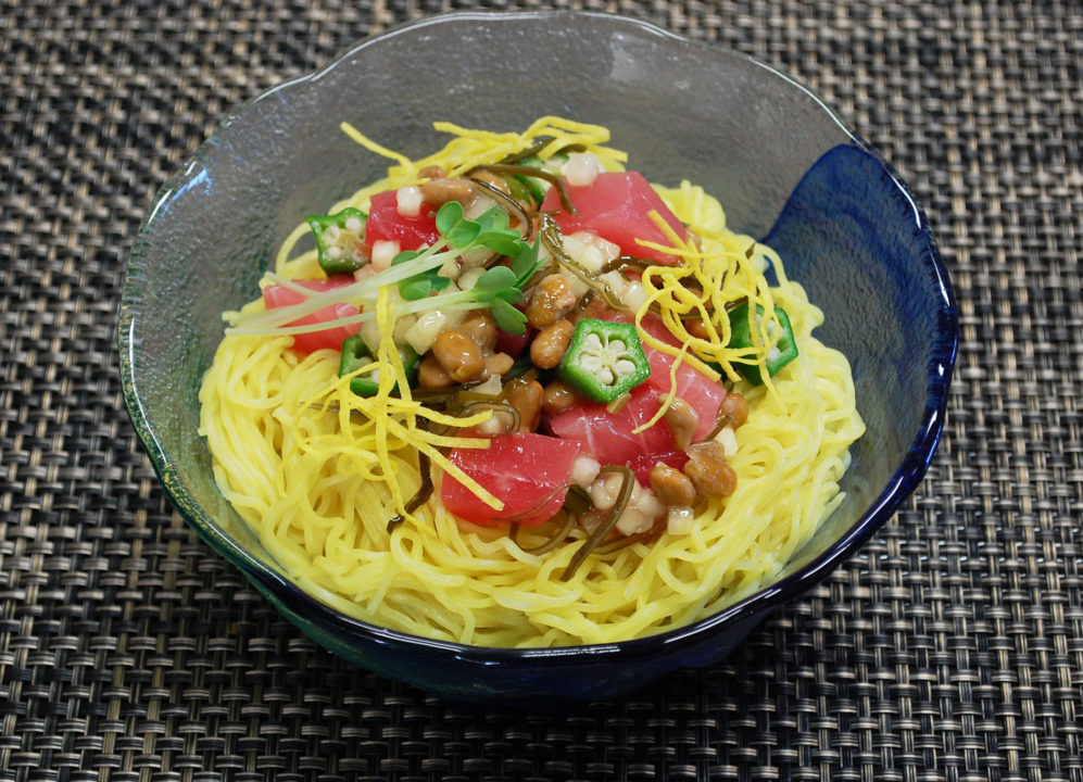 まぐろと納豆のネバネバ涼麺